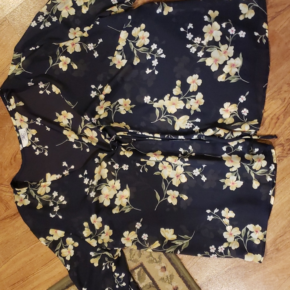 JMS Collection black sheer floral top/ cover up? Size XL